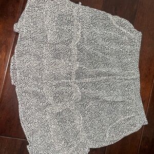 Black and White Patterned Skirt